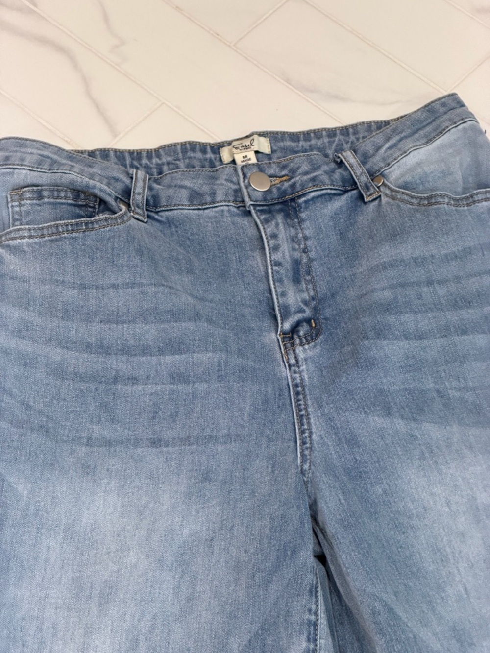 Easel Light Blue Wide-Leg High-Rise Jeans Size M - Picture 5 of 9